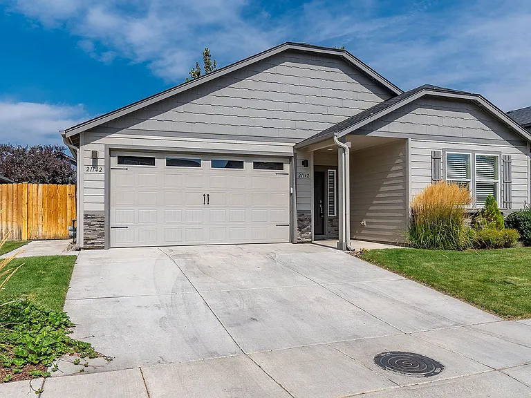 21142 Azalia Ave — Photo 2