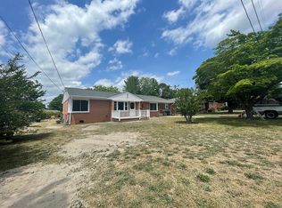 5114 Tulip Dr, Fayetteville, NC 28304