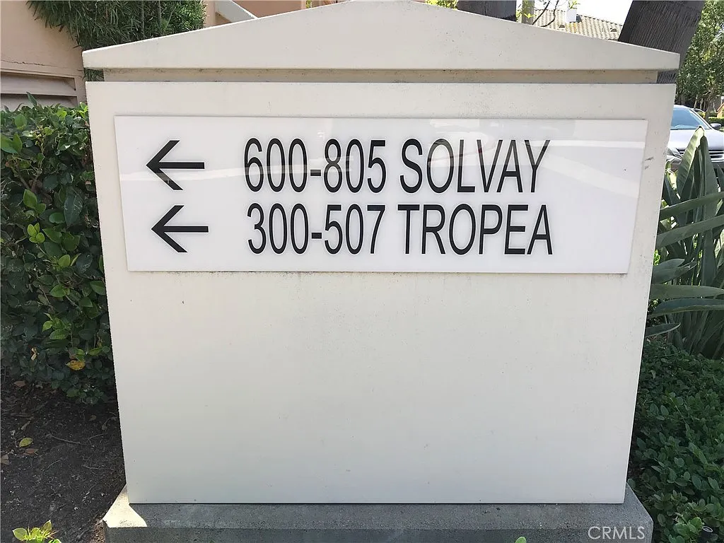 2 bed, 1186 sqft, $3,500 — Photo 3