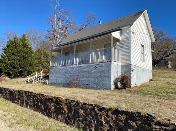 194 Henrietta Street Ext, Ellenboro, NC 28040