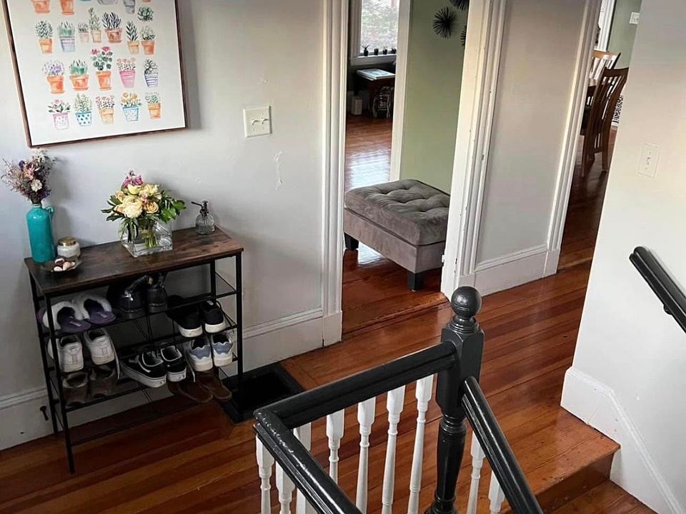 1st image of 55 Willow Ave Unit 55