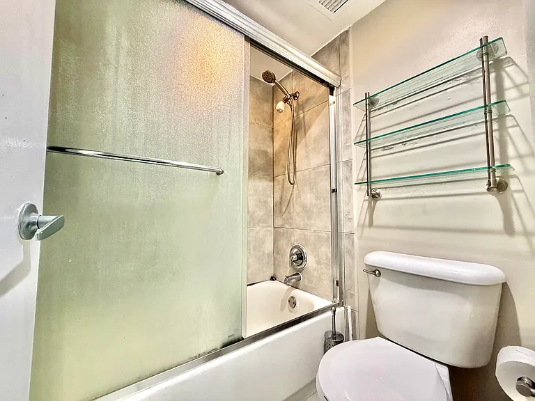 777 NE 62nd St #512 — Photo 8
