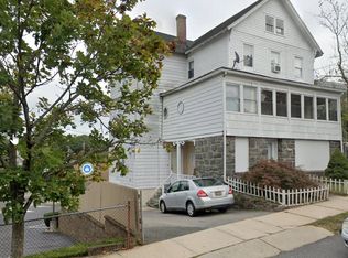 541 Locust Ave APT 1, Pt Chester, NY 10573