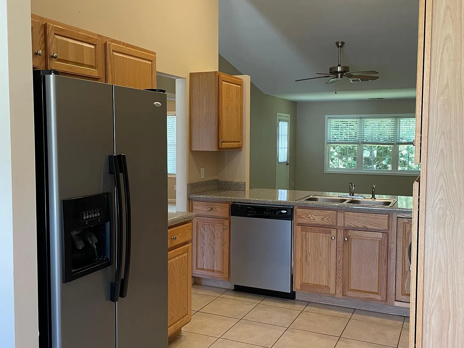 30 Meadow Wood Cir — Photo 3