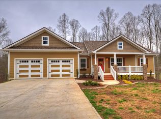 Meadow Cir, Ellijay, GA 30540