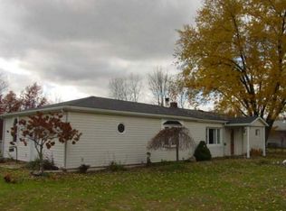 11305 Old State Line Rd, Swanton, OH 43558