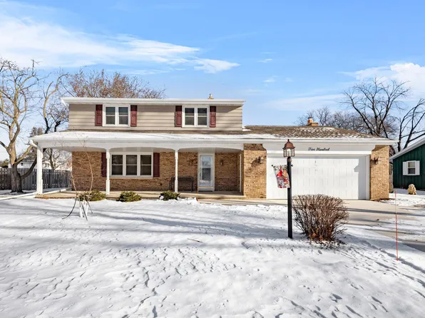 500 Roselawn Blvd, Green Bay, WI 54301