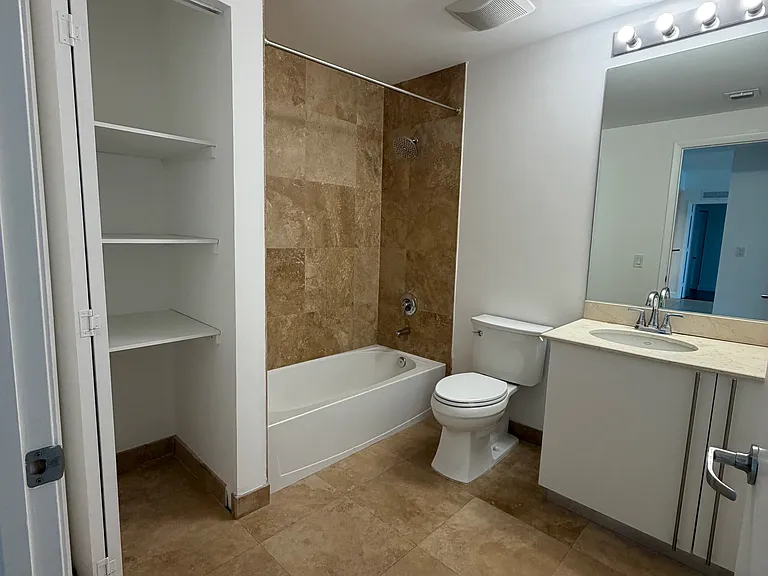 3030 NE 188th St #509 — Photo 33