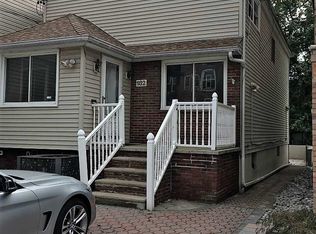 182 Hamilton Ave, Fairview, NJ 07022