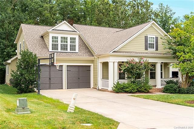 1st image of 3078 Drummond Ave