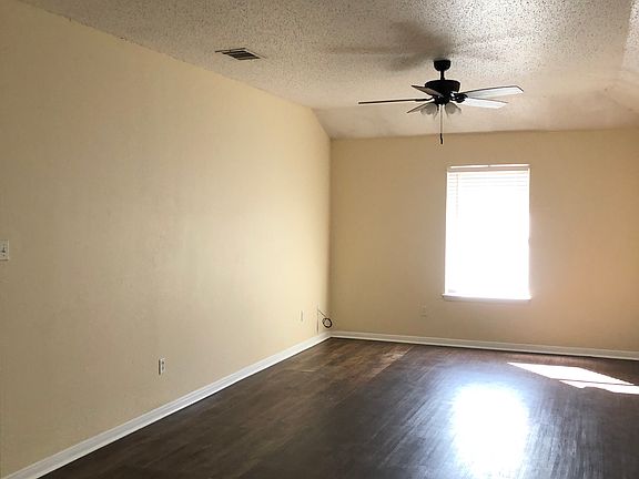 5th image of 1604 Bagby Ave Unit B