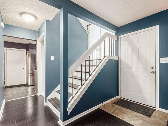 3rd image of 891 Westbury Ln S #10-A