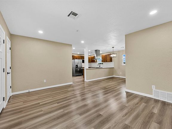 2nd image of 3314 SW Salinas Dr
