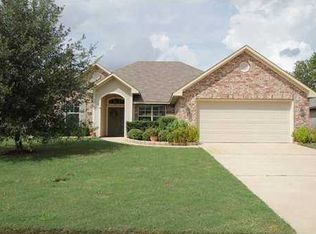 218 Avondale Ln, Bossier City, LA 71112