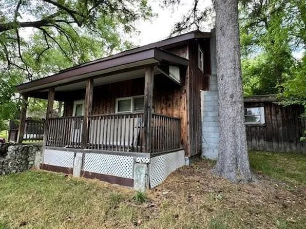 892 Winterton Road, Bloomingburg, NY 12721