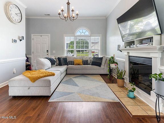 4th image of 2213 Pintail Court