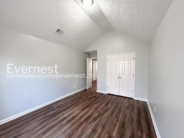 2410 Lafortune Dr — Photo 14