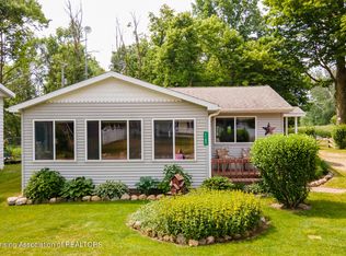 2182 Strait Tow Blvd, Crystal, MI 48818