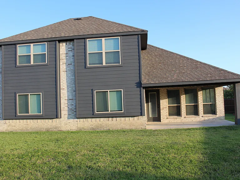 1221 Verheyden Dr — Photo 5