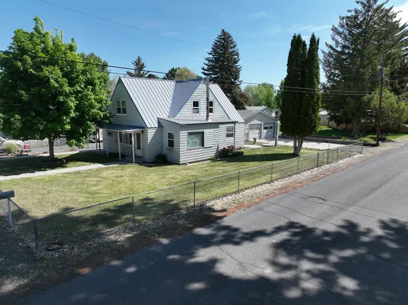 699 N Cedar Ave, Burns, OR 97720