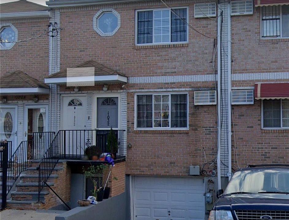 2nd image of 1032 E 217th St