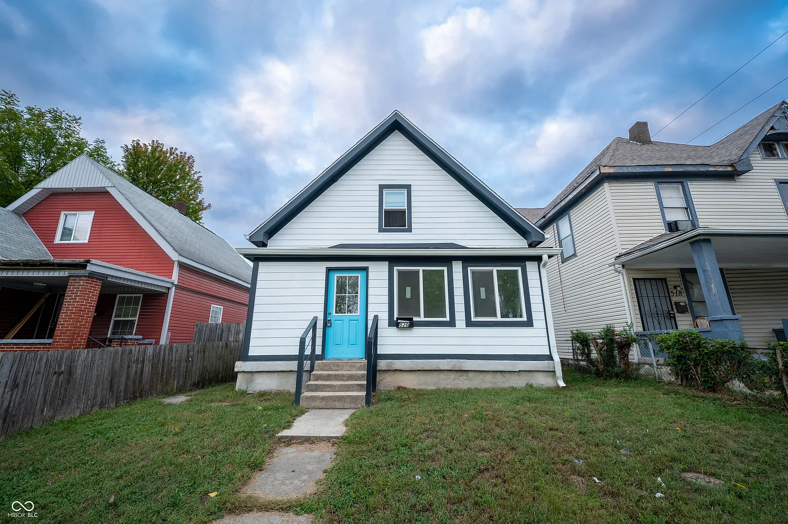 520 W 28th St photo 1