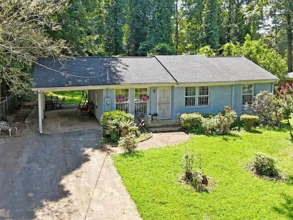2985 Catalina Dr, Decatur, GA 30032