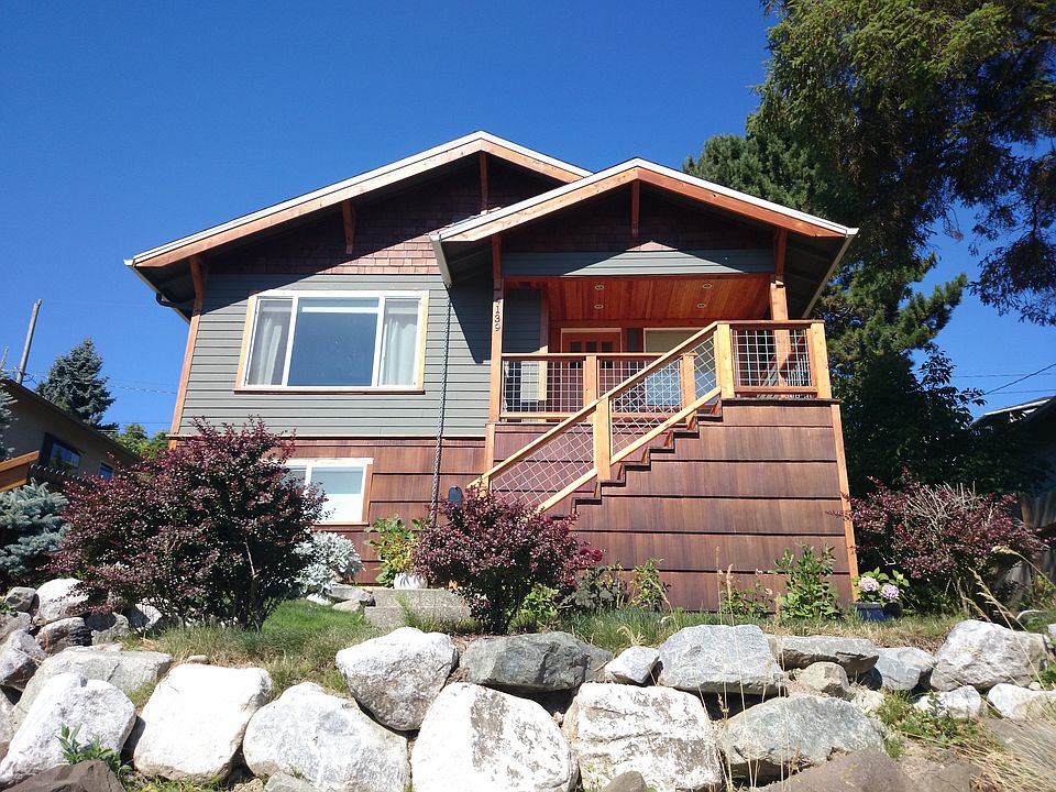 2nd image of 4139 38th Ave SW