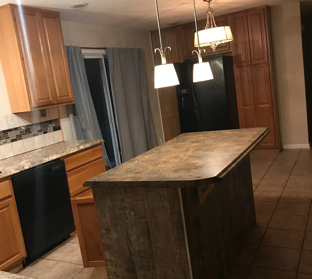 4 bed, 1420 sqft, $1,700 — Photo 3