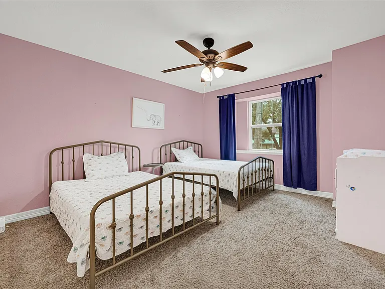 18014 Vintage Wood Ln — Photo 32