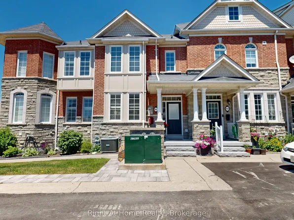 40 Torr Ln #To40, Ajax, ON L1S 7M9
