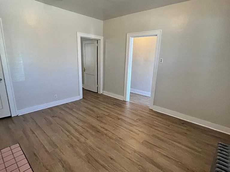 2116 Bedford Ave #1 — Photo 6