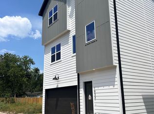 1032 Marcolin St, Houston, TX 77088