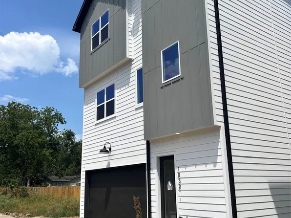 1032 Marcolin St, Houston, TX 77088