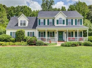 5212 Thornwood Ct, South Chesterfield, VA 23803