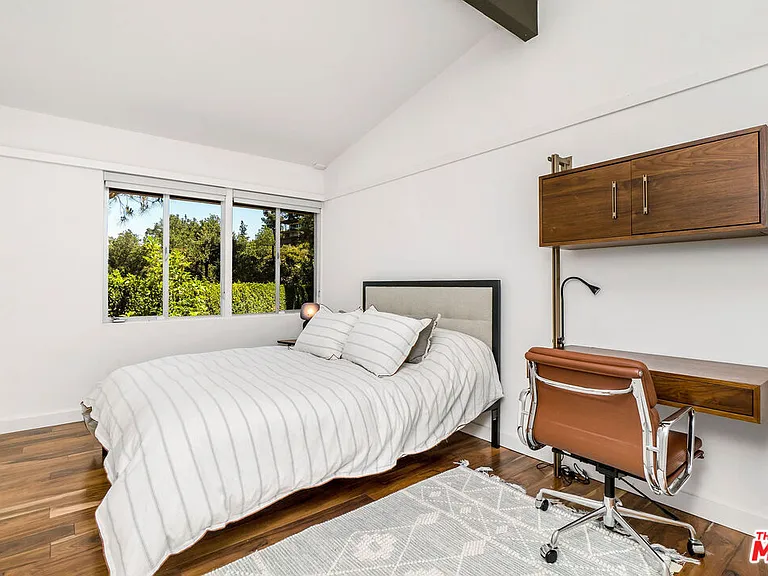 7290 Packwood Trl — Photo 10