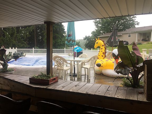 Bottom deck looking at pool