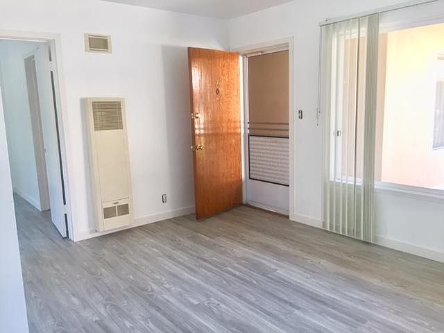 1st image of 819 E 4th St APT 26