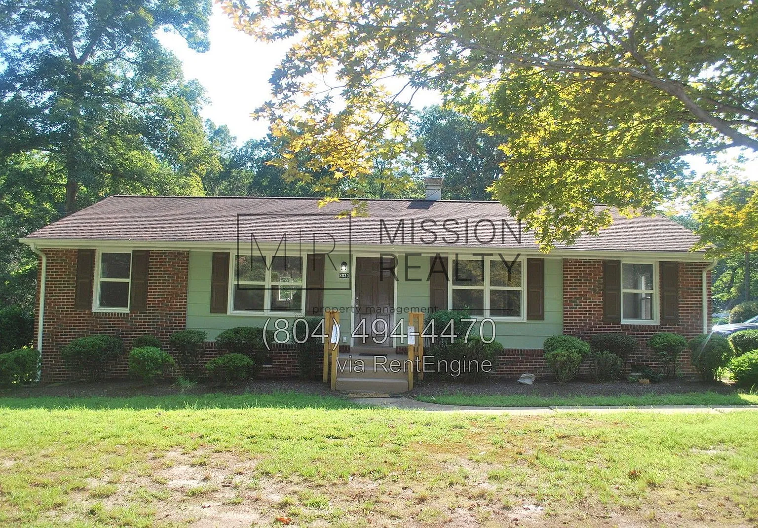 3 bed, 1.5 bath, 1326 sqft, $2,000 — Photo 1
