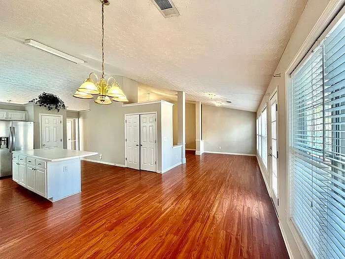 1410 Highland Farm Dr — Photo 10