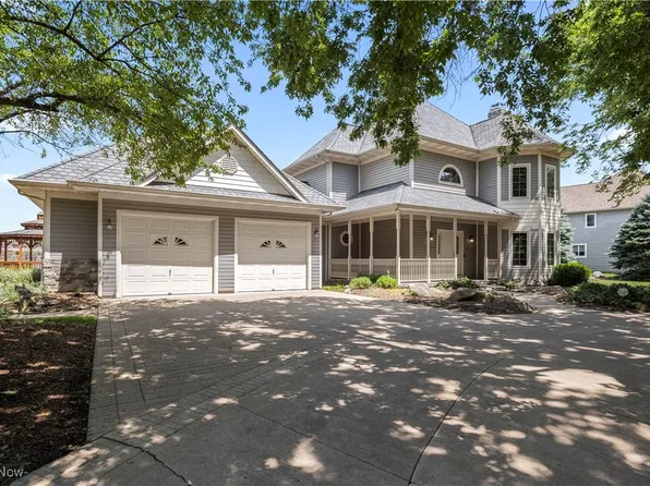 4591 S Memorial Shoreway Dr, Lakeside Marblehead, OH 43440