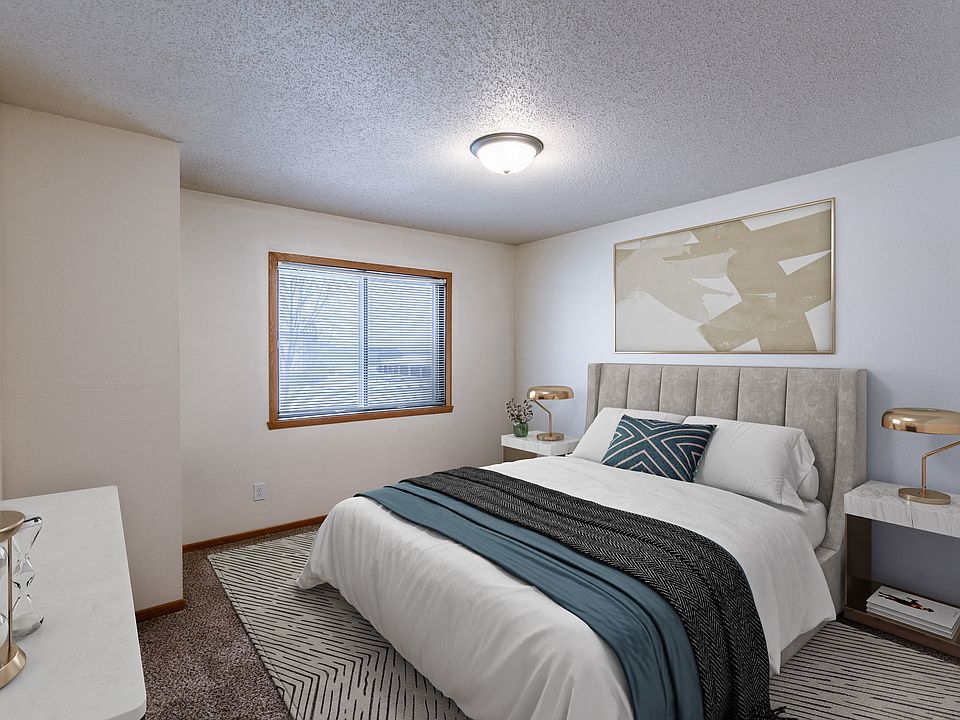 Fargo, ND Willow Park Apartments | Bedroom