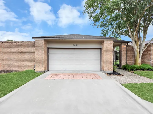 1615 Newcomb Way, Houston, TX 77058