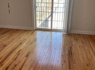 965 Hope St #310, Stamford, CT 06907