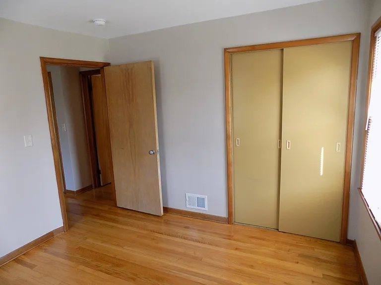 417 S 7th St #1 — Photo 13