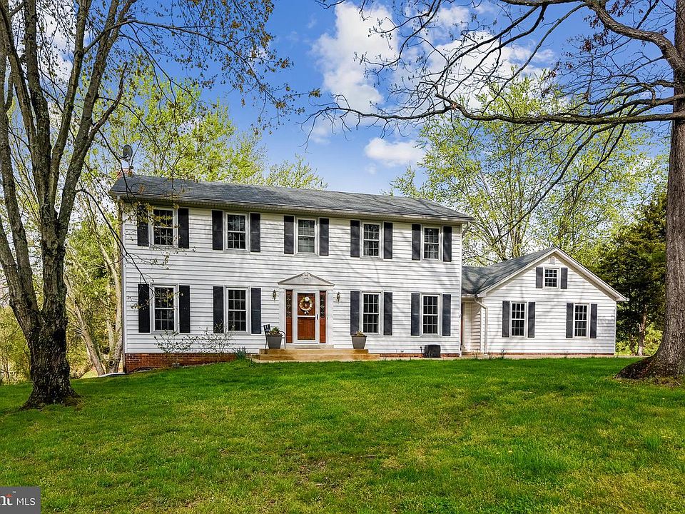 1st image of 5766 Benford Dr