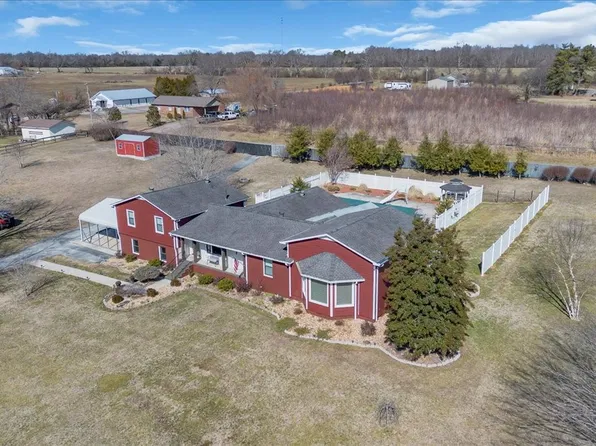 1119 Sparta Hwy, Smithville, TN 37166