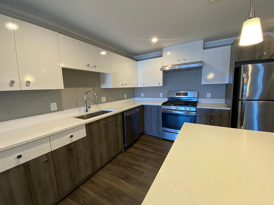 760 Legacy Pl Dedham MA Zillow