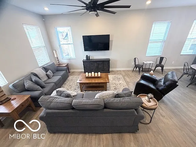 656 N Beville Ave — Photo 5