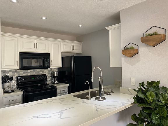 3rd image of 8055 E Thomas Rd Unit C109